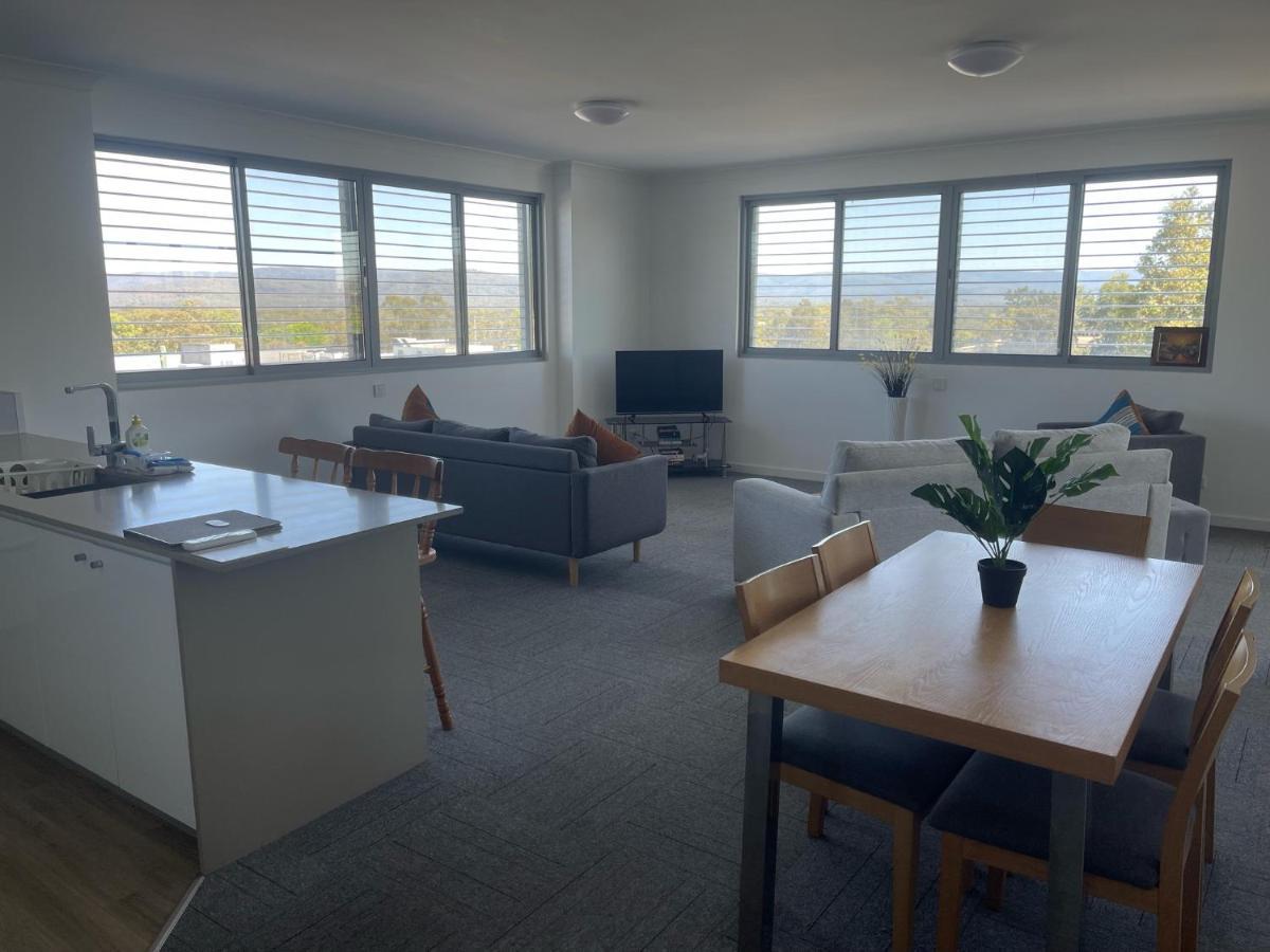Morisset Serviced Apartments Экстерьер фото
